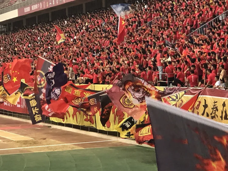 爱游戏-关于Ming回归赛场,精彩发挥首场状态亮眼,塞尔维亚队观众沸腾!的信息